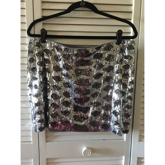 Express Dresses & Skirts - Express Sequence Skirt‎